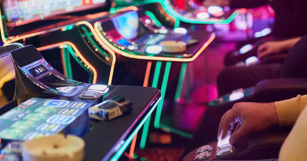 AGEM Index Falls 9.2% in March on Stock Weakness