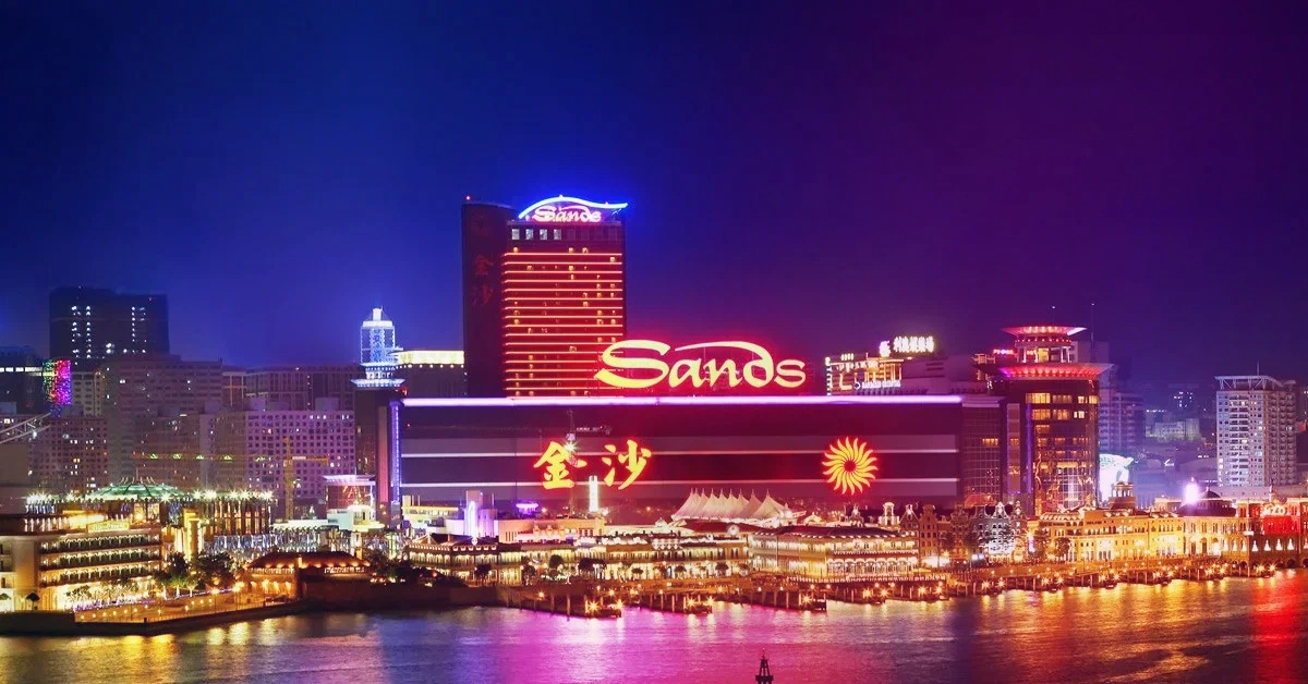 Sands China Launches New Baccarat Side Bets