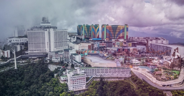 Genting Bhd Issues RM3B MTNs to Manage Post-Bid Debt