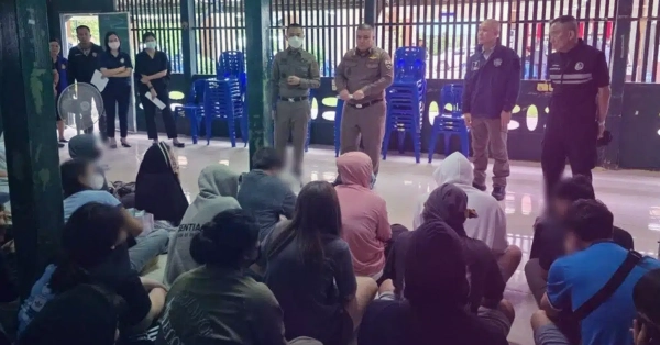 Laos Deports 41 Thai Nationals Linked to Online Gambling