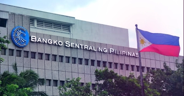 Philippines Shuts 8,000 Merchant Accounts Over Gambling